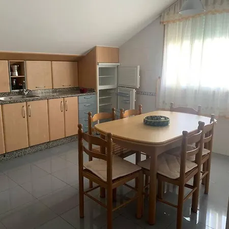 Apartment Agradable Casa De Piedra Con Aparcamiento Y Jardin