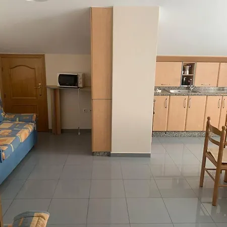Apartment Agradable Casa De Piedra Con Aparcamiento Y Jardin *