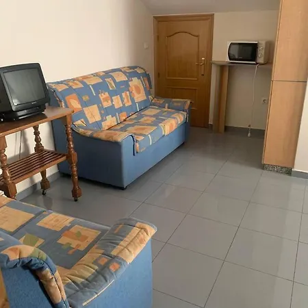 Apartment Agradable Casa De Piedra Con Aparcamiento Y Jardin *